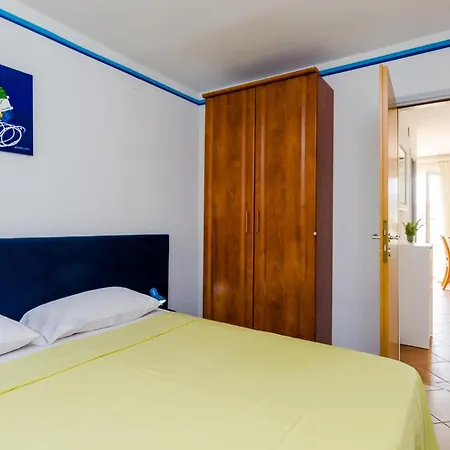 Apartman Cozy In With Kitchen